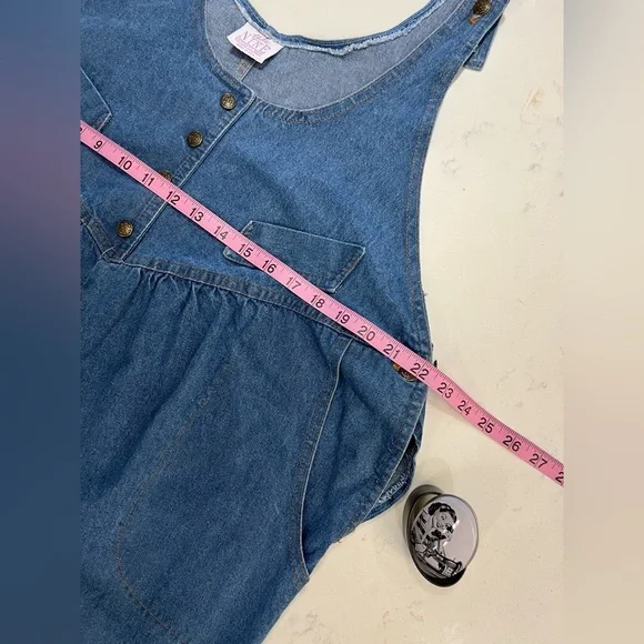 MATERNITY 👶🏻Blue Denim Overalls with Adjustable Straps and Relaxed Fit - Picture 13 of 15